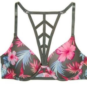 VS Pink Push Up Bra NWOT